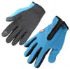 Wind stopping gloves